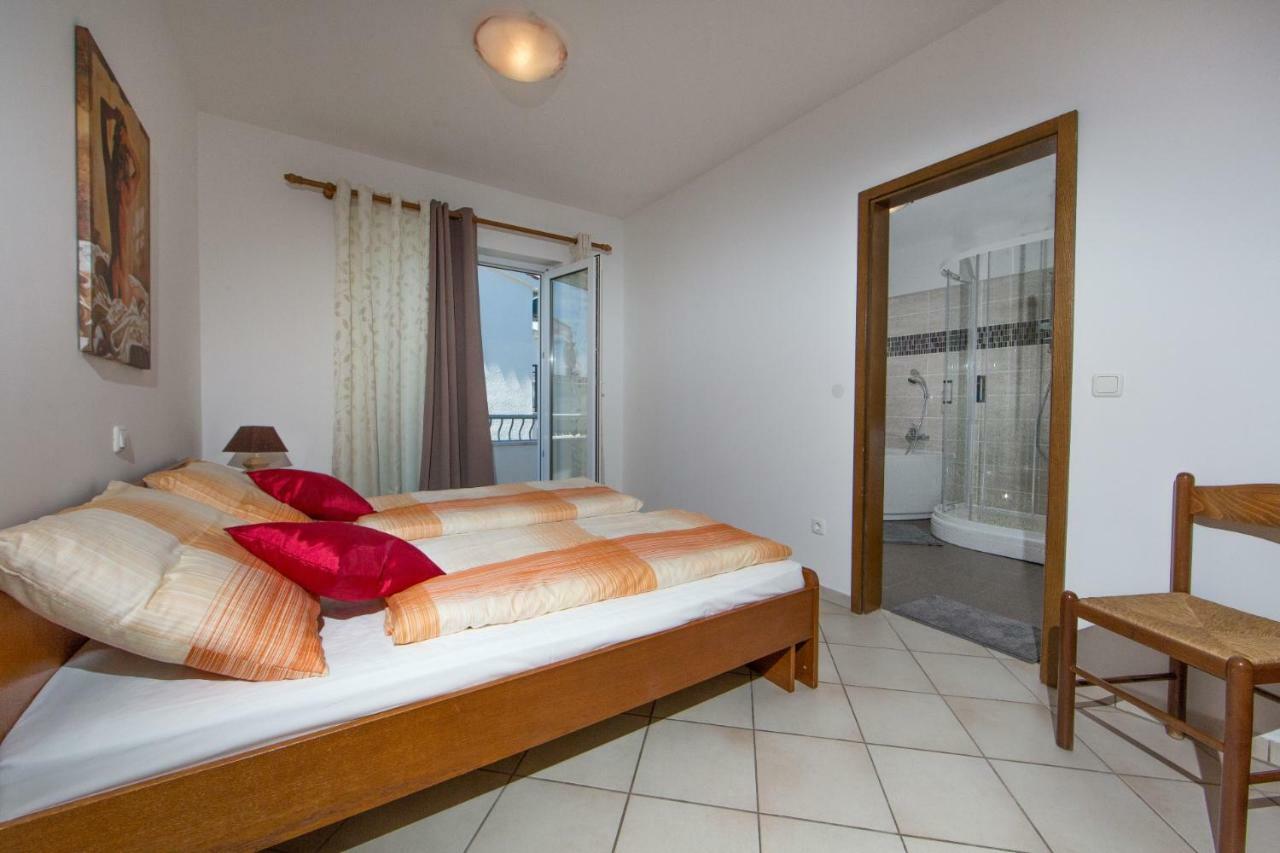 Apartments Sanmichel พูลา ภายนอก รูปภาพ